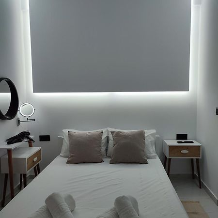 Alexander Luxury Apartments & Studios Metamorfosi  Habitación foto