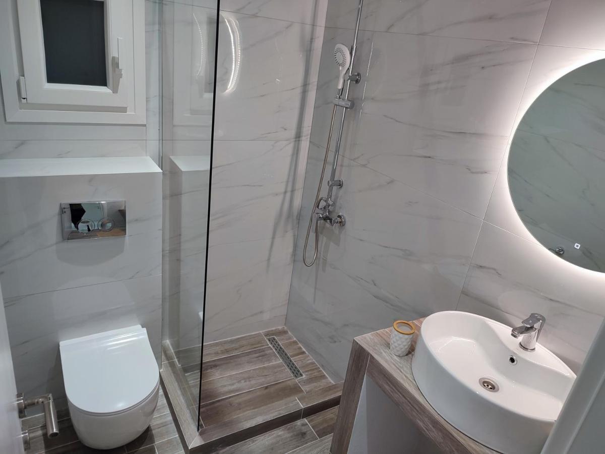 Alexander Luxury Apartments & Studios Metamorfosi  Exterior foto