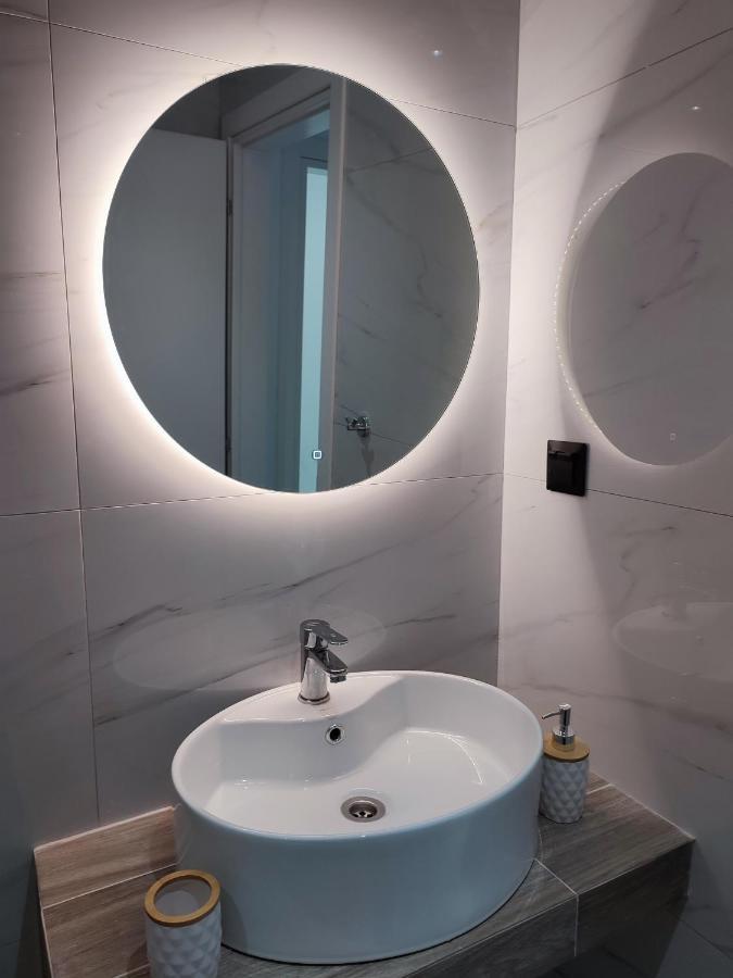 Alexander Luxury Apartments & Studios Metamorfosi  Exterior foto