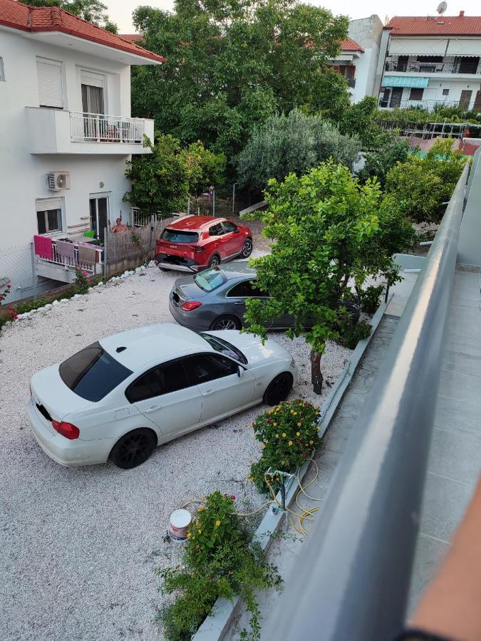 Alexander Luxury Apartments & Studios Metamorfosi  Exterior foto