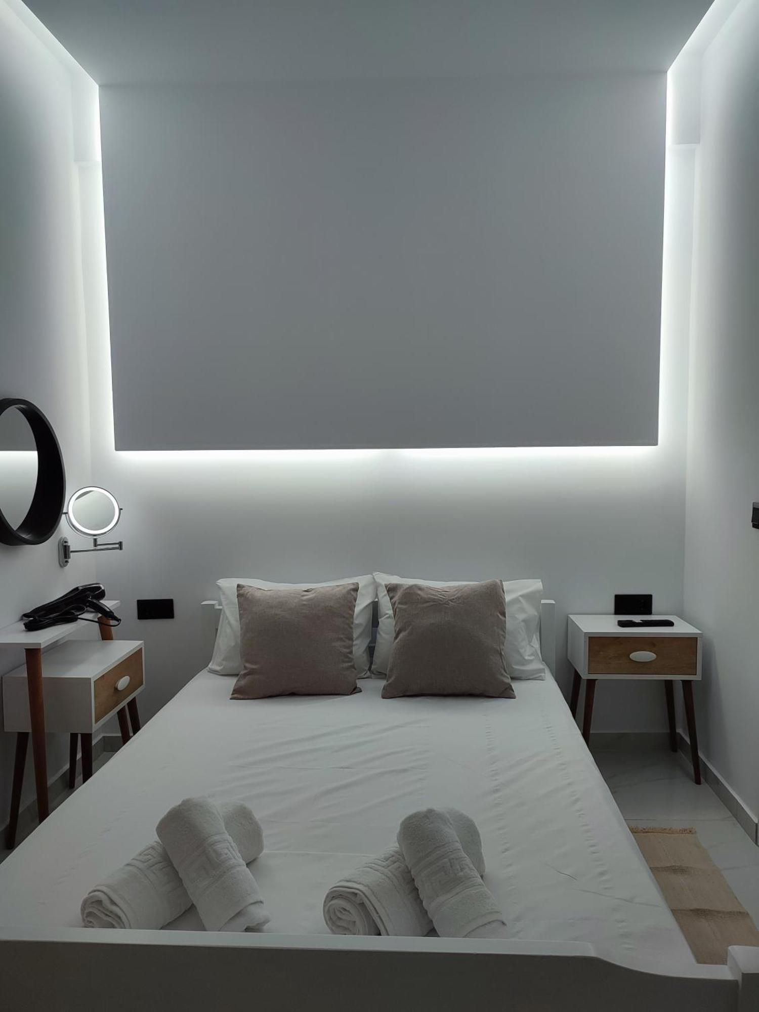 Alexander Luxury Apartments & Studios Metamorfosi  Habitación foto